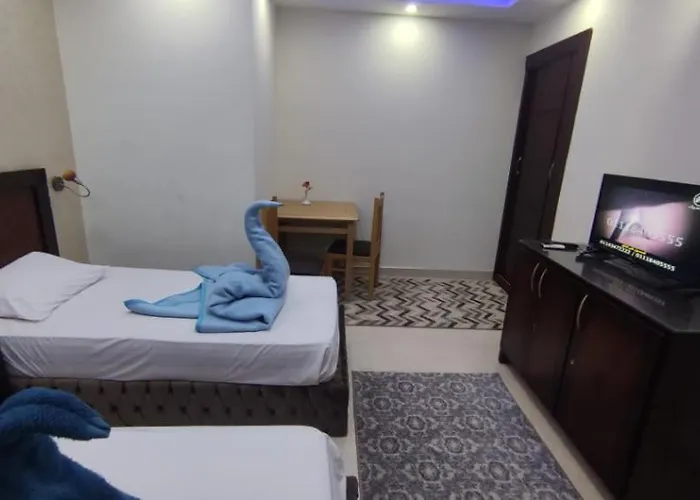 Lillyland Mirage Bay & Aqua Park Hotel 4*